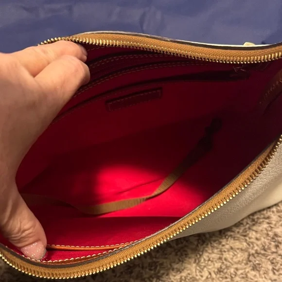 Dooney & Bourke Cream Hobo Bag & Wallet Set - Picture 3 of 6